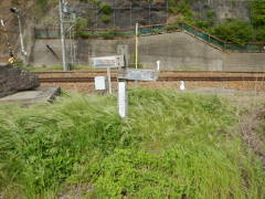 �����k�����R����