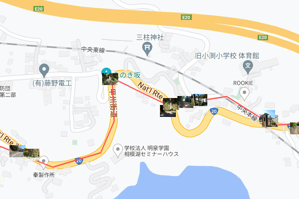 ���q����