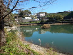 �������r