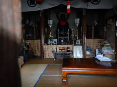 �n����F����