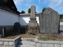 ��\�����Ջ��{��