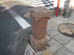 ���O�l�X���N�_