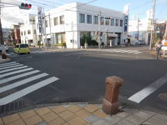 ���O�l�X���N�_